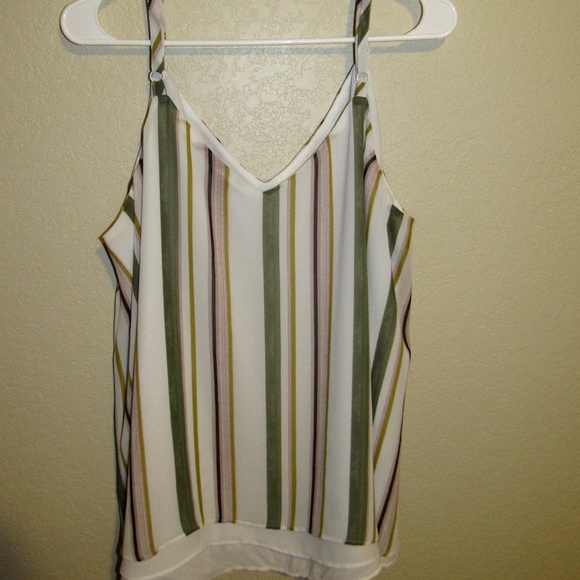 Striped Tank Top - Picture 3 of 3